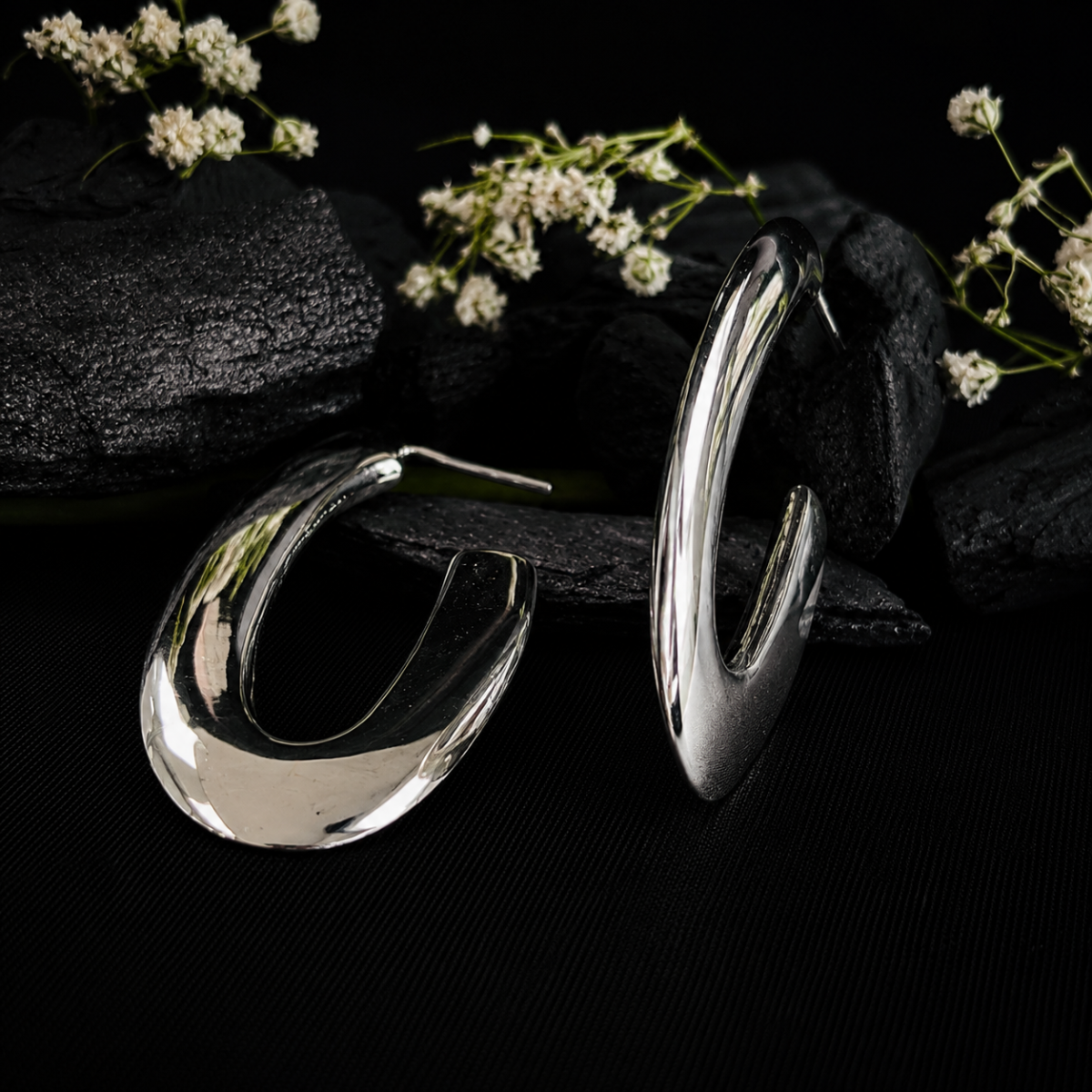 Classic Silver Hoop Earrings for Women - Image 4