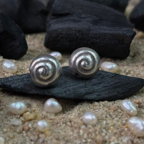 Elegant Spiral Pearl Style Silver Tops for Women