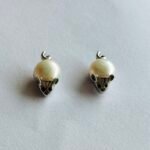 Crown Setting Pearl Stud Earrings in Rhodium Silver