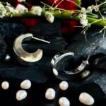 Tapered C-Hoop Earrings in Rhodium Silver - Image 3